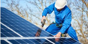 Installation Maintenance Panneaux Solaires Photovoltaïques à Saint-Martin-sur-Lavezon